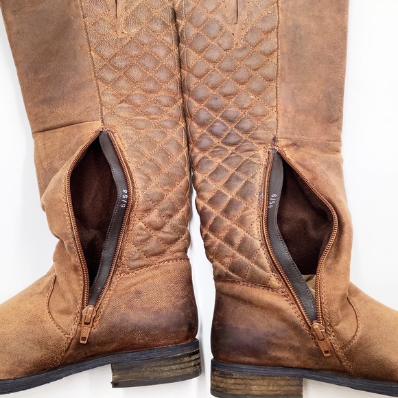 {STEVE MADDEN} Northside Quilted Riding Boots - Picture 9 of 16
